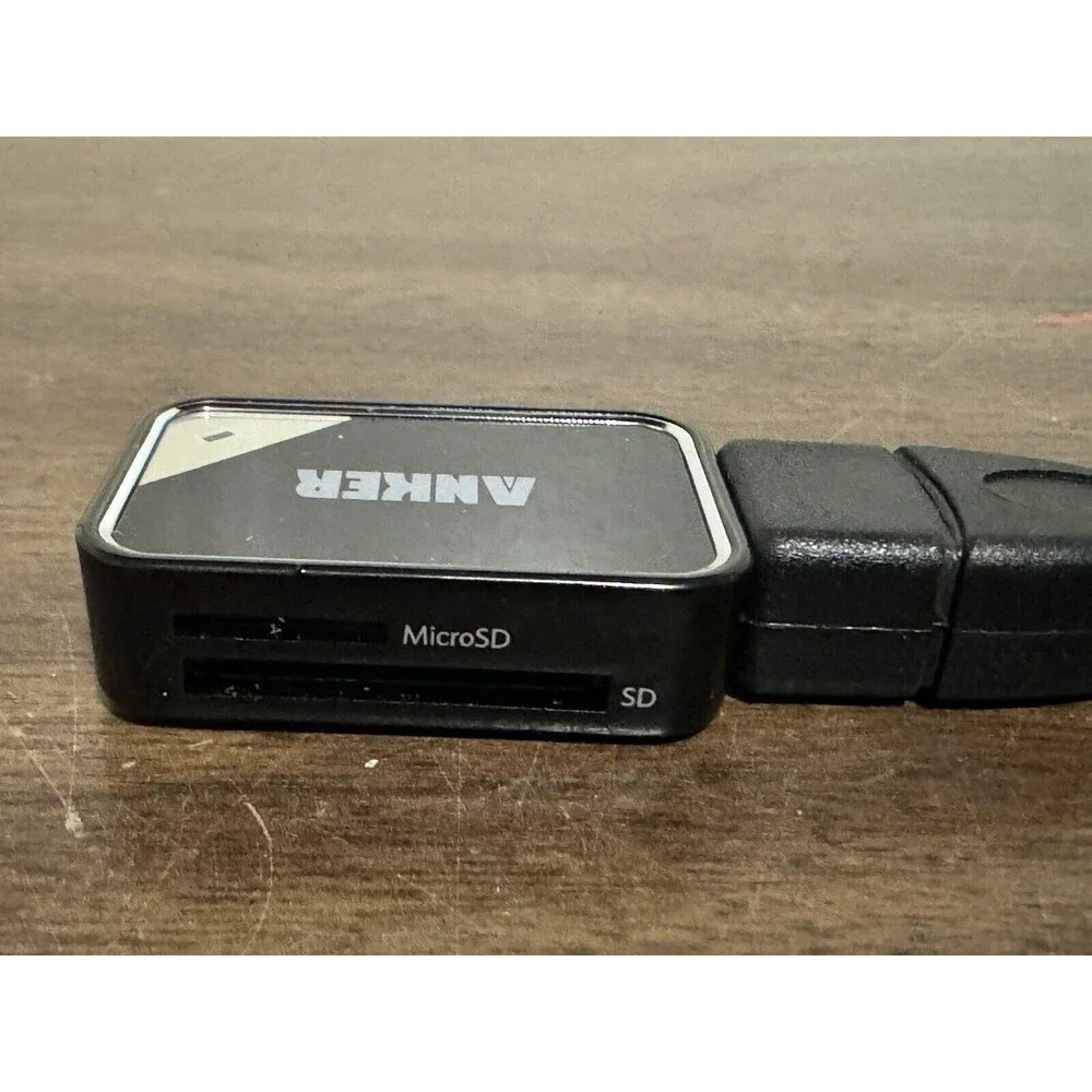 Anker 2-in-1 USB 3.0 SD Card Reader with extension Cable